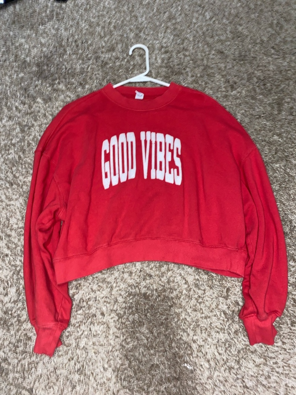 Old Navy Red Cropped 'GOOD VIBES' Sweatshirt